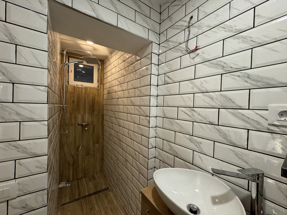 Apart 2 Camere cu curte | Parcare | zona Portelanului